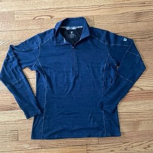Men’s Kuhl lightweight 1/4 zip pullover in navy blue. Size Medium.